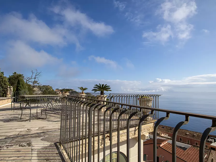 Immagine 116 di Villa in vendita  in Salita Giafari 25 a Taormina