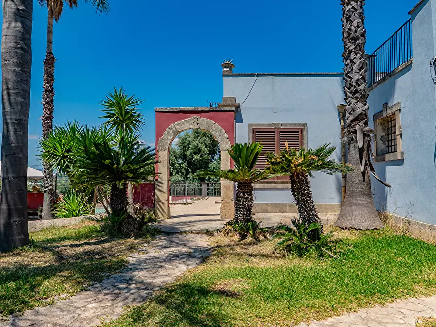 Immagine 4 di Villa in vendita  in Via Agamennone 2 a Siracusa