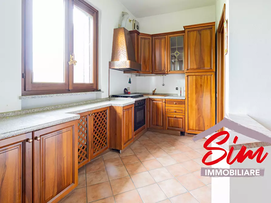 Immagine 11 di Casa indipendente in vendita  in Via IV Novembre sn a Borgolavezzaro