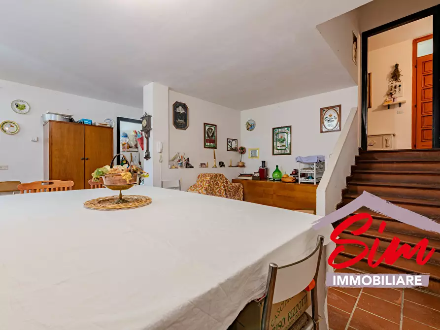 Immagine 15 di Villa in vendita  in Via Roncaglione snc a Casalino