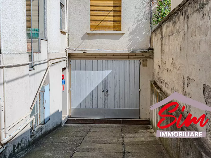 Immagine 17 di Magazzino in vendita  in VIA DON GIOVANNI GNIFETTI SNC a Novara