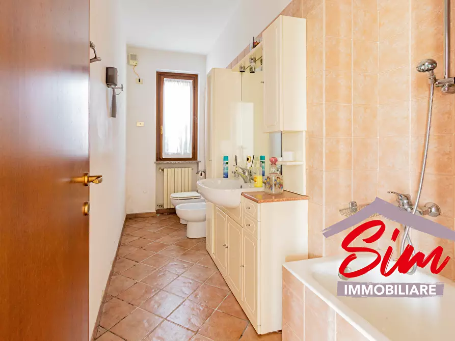 Immagine 5 di Casa indipendente in vendita  in Via IV Novembre sn a Borgolavezzaro