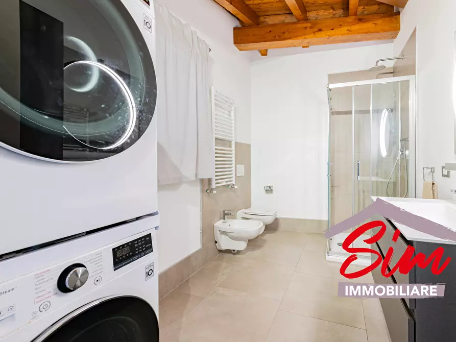 Immagine 22 di Trilocale in vendita  in Via Cinque Porte 9 a Novara