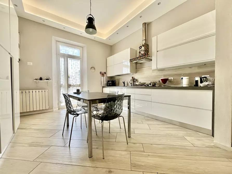 Immagine 8 di Villa in vendita  in Via Fabio Filzi a Pontedera