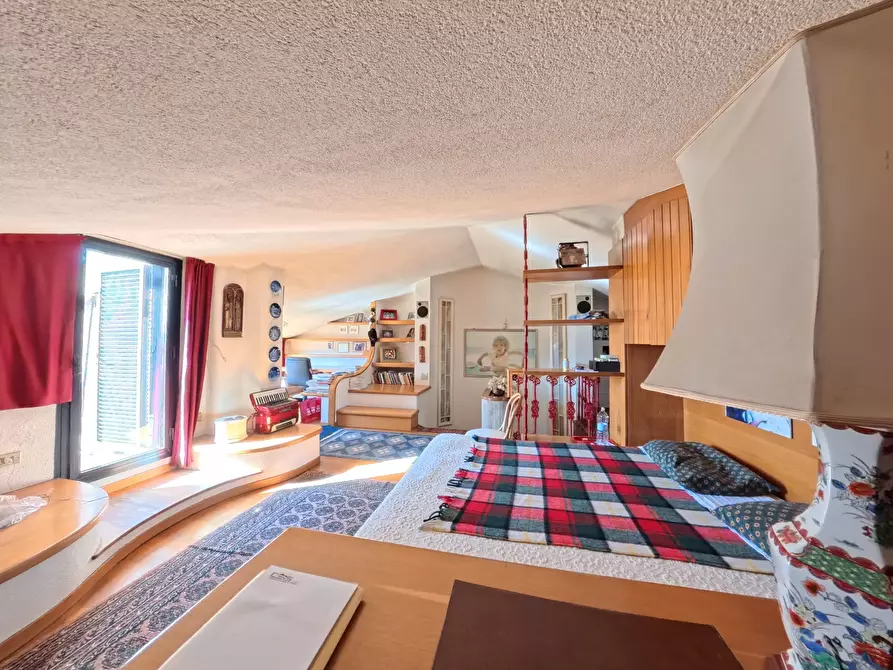 Immagine 15 di Pentalocale in vendita  in Via Alcide de Gasperi 43 a Pontedera