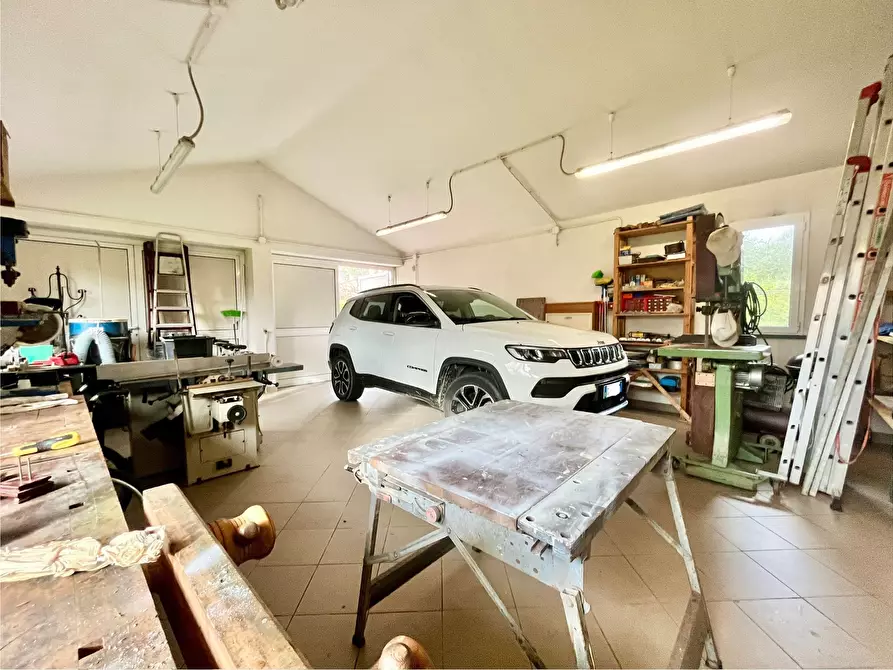 Immagine 21 di Villa in vendita  in Via Bologna a Pontedera