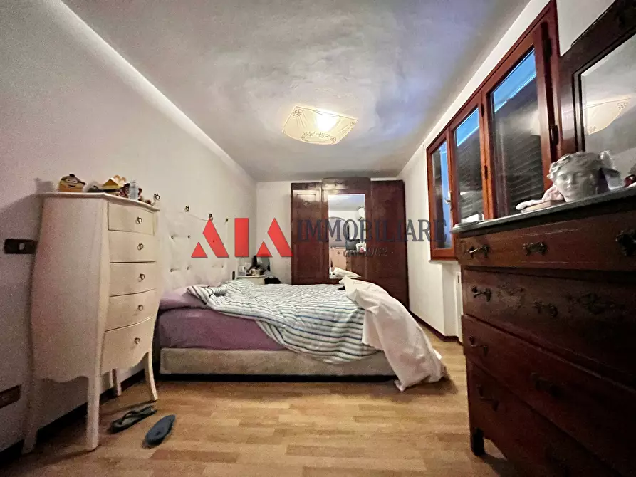 Immagine 16 di Villa in vendita  in Via Vittorio Veneto a Pontedera