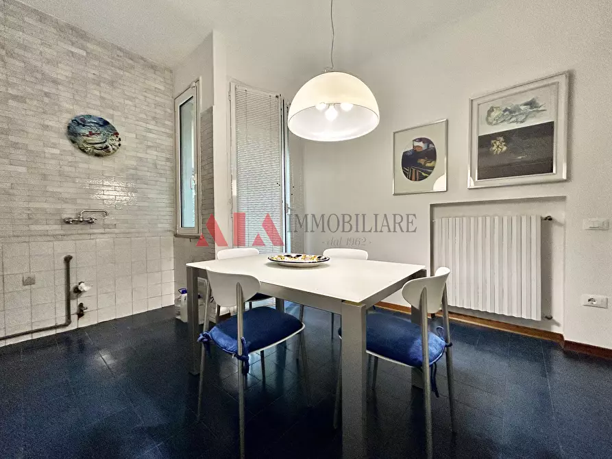 Immagine 8 di Pentalocale in vendita  in Via Armando Diaz a Pontedera