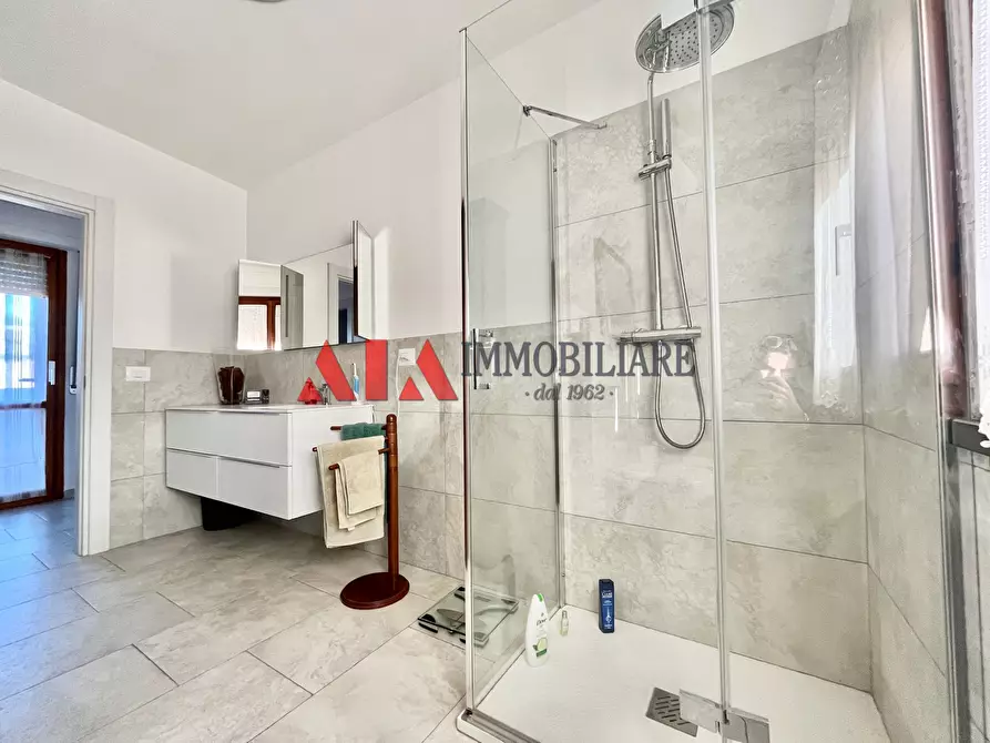 Immagine 28 di Attico in vendita  in Via Vittorio Veneto a Pontedera