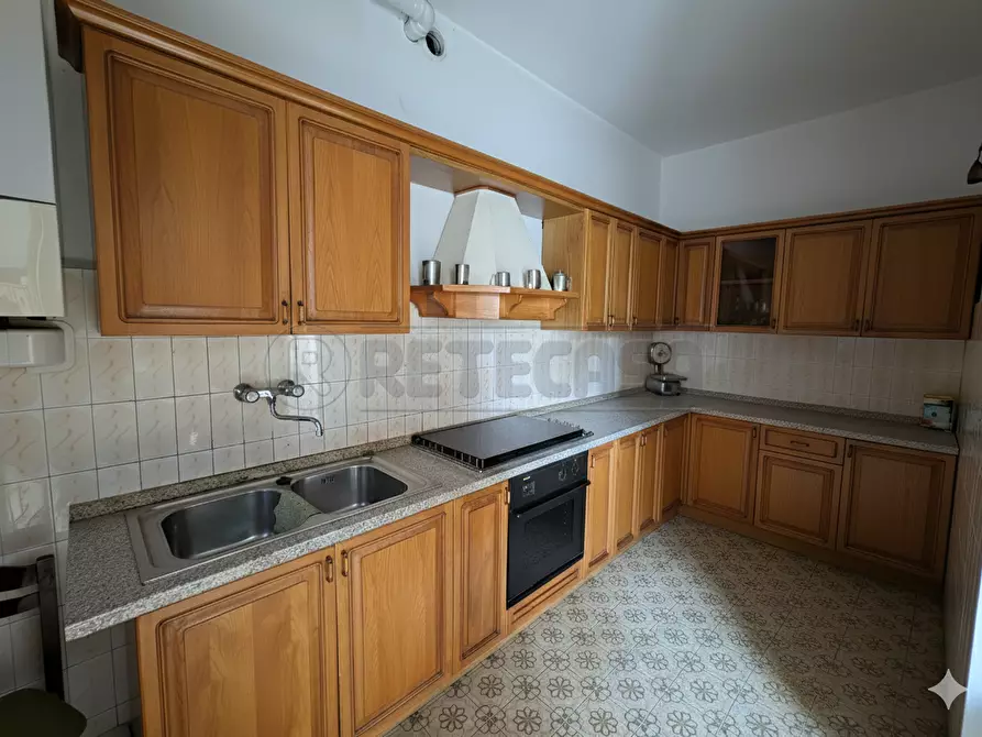 Immagine 5 di Trilocale in vendita  in Via Bergamo a Castelverde