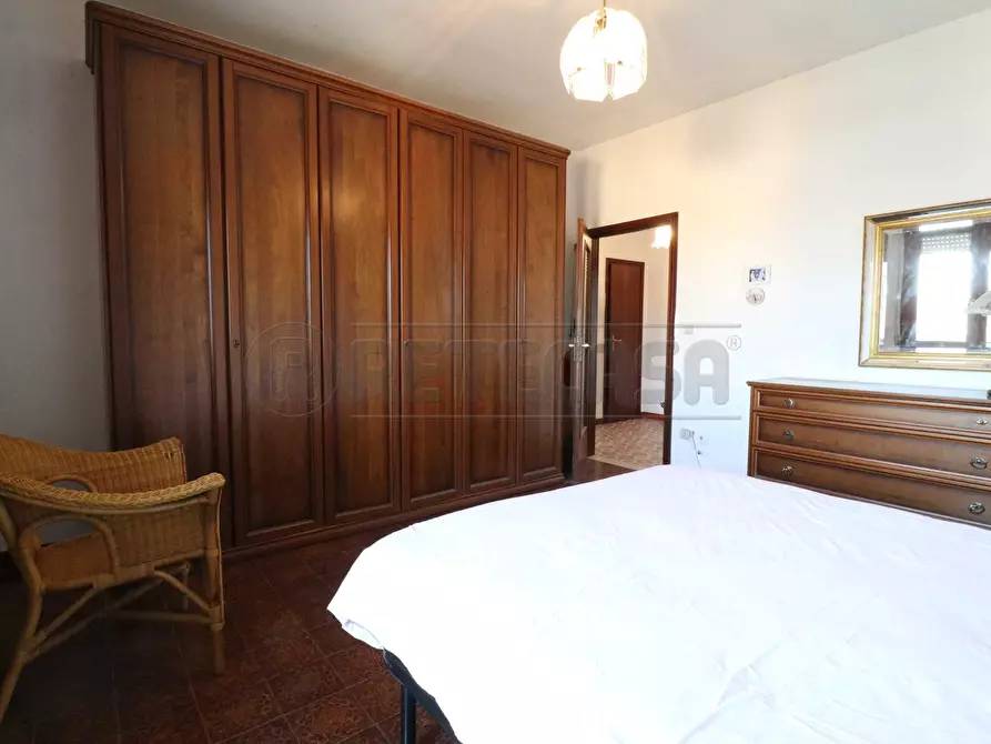 Immagine 19 di Trilocale in vendita  in Via Alcide de Gasperi 7 a Bondeno