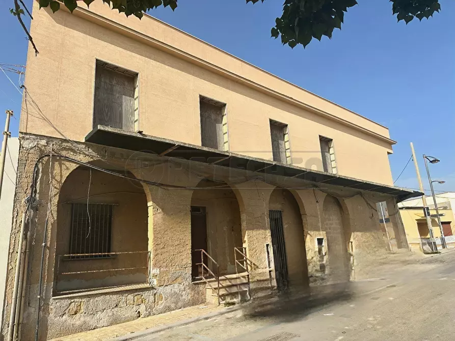 Immagine 3 di Casa indipendente in vendita  a Campobello Di Mazara