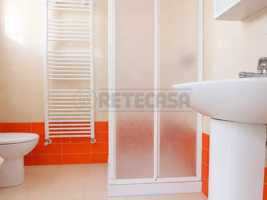 Immagine 10 di Appartamento in affitto  in Via Piave a Creazzo