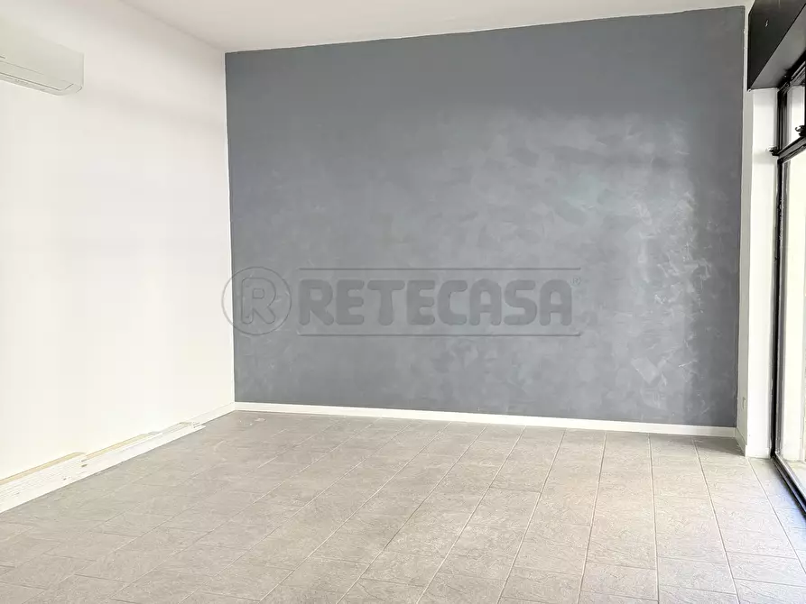 Immagine 7 di Locale commerciale in vendita  in Corso Fogazzaro a Vicenza