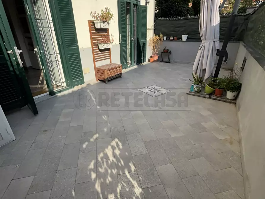 Immagine 2 di Trilocale in affitto  in Via Alberto Bolognetti 6 a Salerno