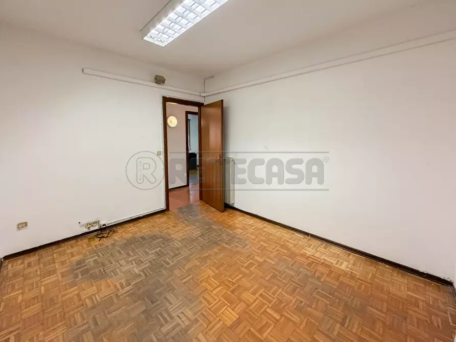 Immagine 39 di Trilocale in vendita  in Via Giacomo Puccini a Altavilla Vicentina
