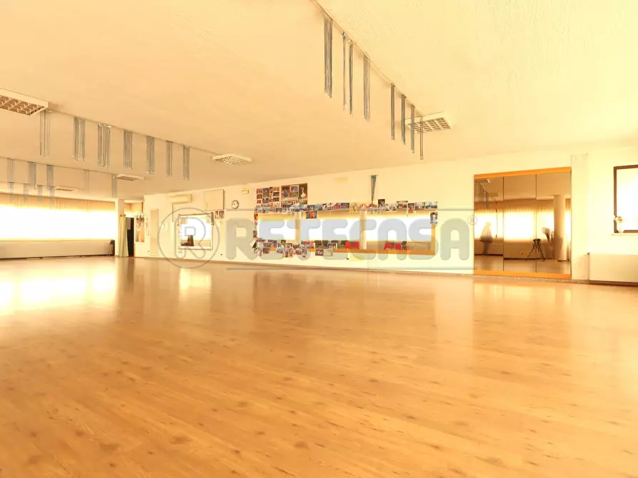 Immagine 3 di Ufficio in affitto  in Via Roma 119 a Torri Di Quartesolo