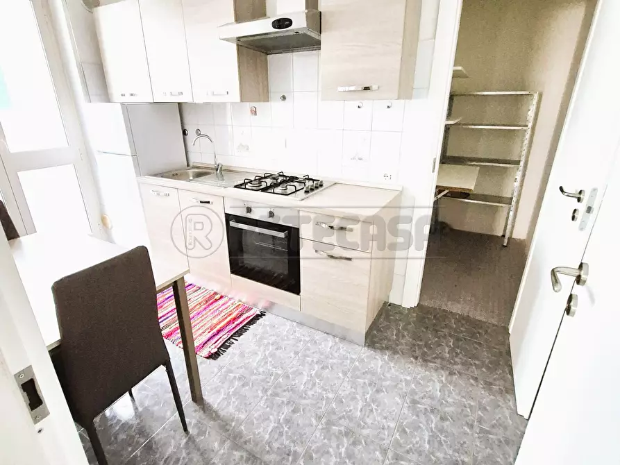 Immagine 4 di Bilocale in vendita  in Lungomare Giacomo Matteotti a Pescara