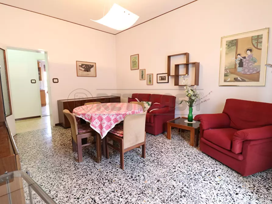 Immagine 4 di Trilocale in vendita  in Via Giuseppe Compagnoni 117 a Ferrara