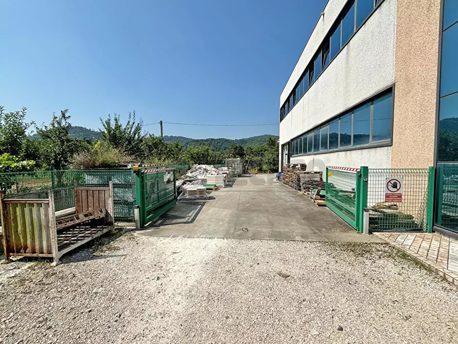 Immagine 6 di Attività artigianale in affitto  in Via Monte Cengio 60 a Cornedo Vicentino