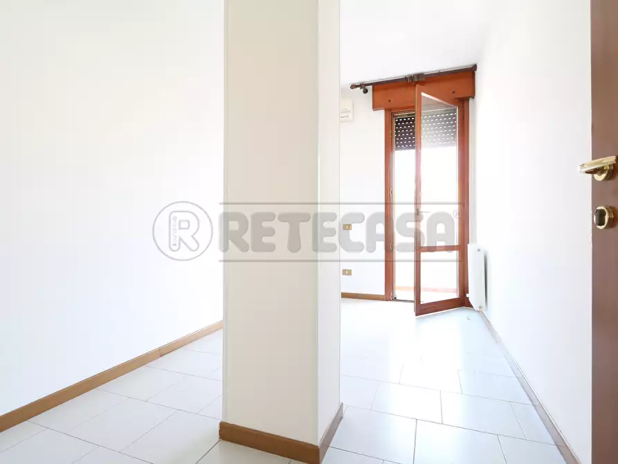 Immagine 10 di Trilocale in affitto  in Via delle Casermette a Vicenza