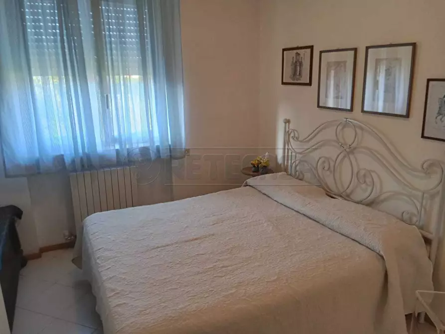 Immagine 13 di Quadrilocale in affitto  a Seriate