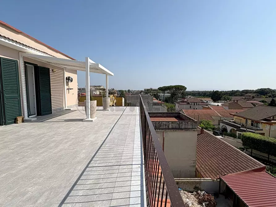 Immagine 19 di Attico in vendita  in Via Gennaro Tescione a Caserta