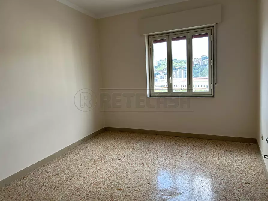 Immagine 4 di Quadrilocale in vendita  in VIA RUGGERO SETTIMO 50 a Caltanissetta