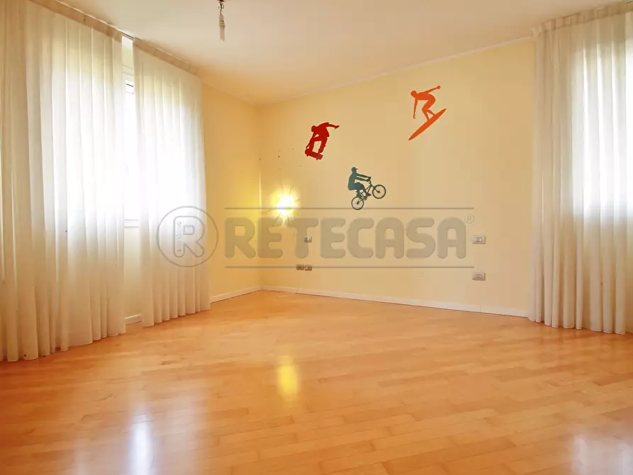 Immagine 13 di Porzione di casa in affitto  in Via Venezia 17 a Montebello Vicentino