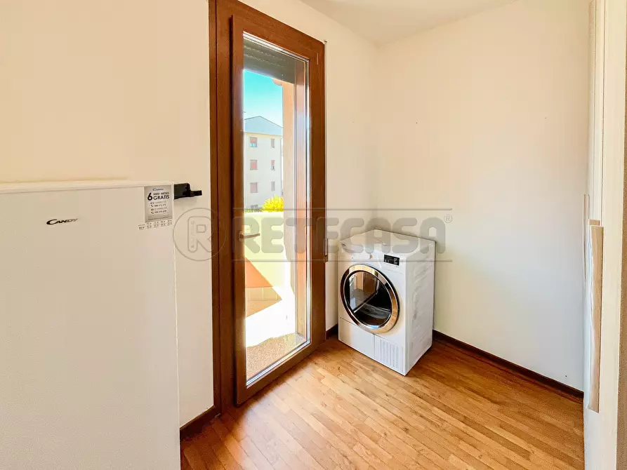 Immagine 27 di Appartamento in affitto  in Via Rimini a Altavilla Vicentina