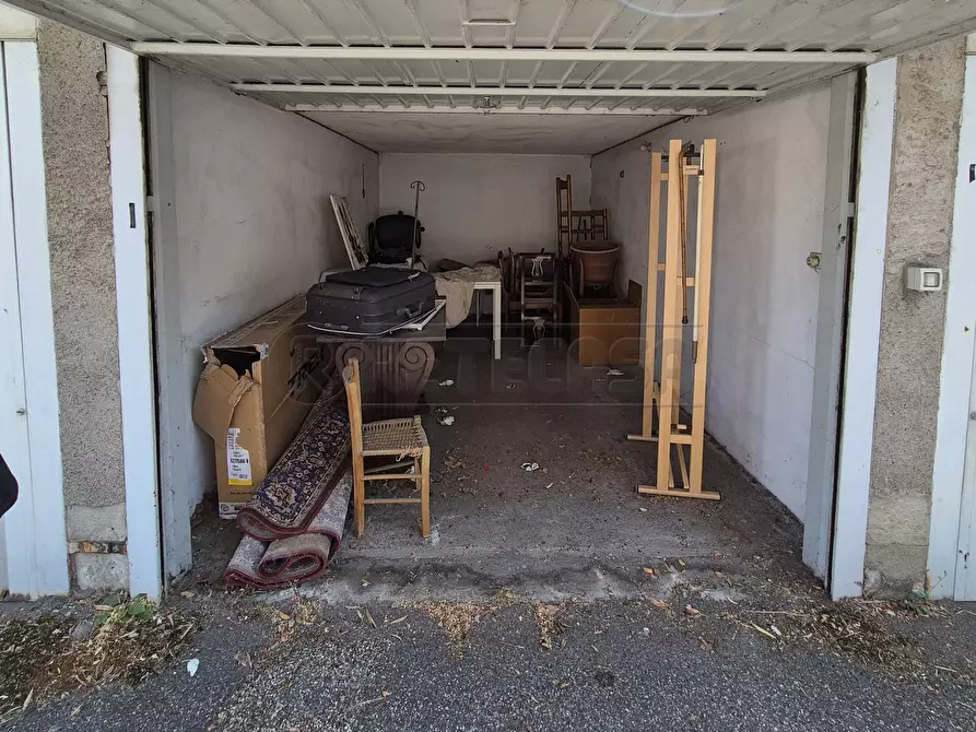 Immagine 1 di Garage in vendita  in Via Eridano a Cremona