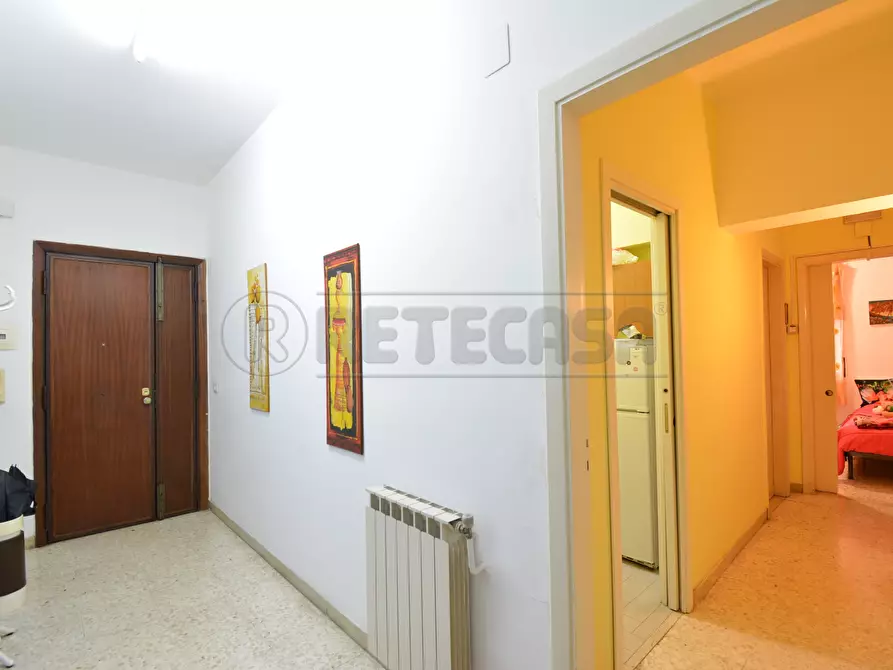 Immagine 3 di Trilocale in vendita  in Via Antonino Siligato 2 a Messina