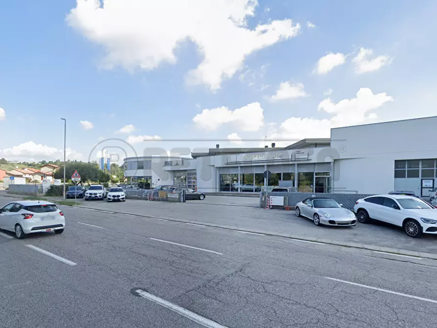 Immagine 4 di Attività artigianale in vendita  in Via del Lavoro 1 a Arzignano