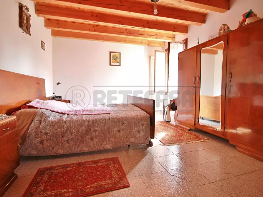 Immagine 5 di Casa semindipendente in vendita  in Via Marangoni 57 a Zermeghedo