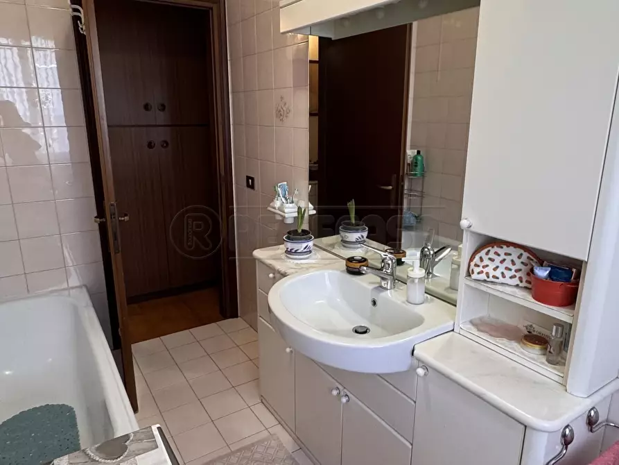 Immagine 12 di Bilocale in vendita  a Mirano