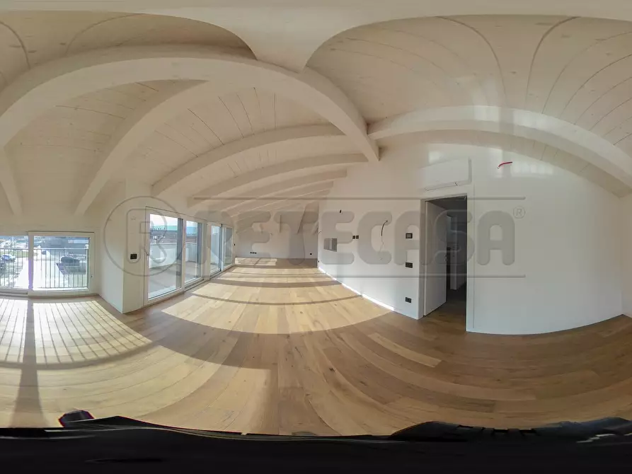 Immagine 24 di Attico in vendita  in Via F. Magellano a Creazzo