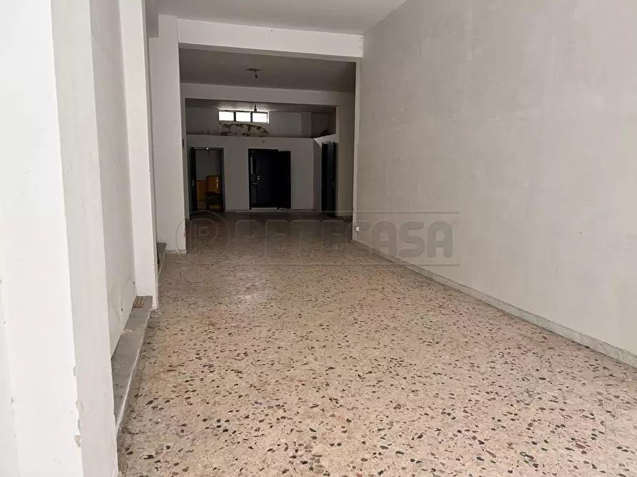 Immagine 9 di Magazzino in vendita  in Via Toscana 38 a Caltanissetta