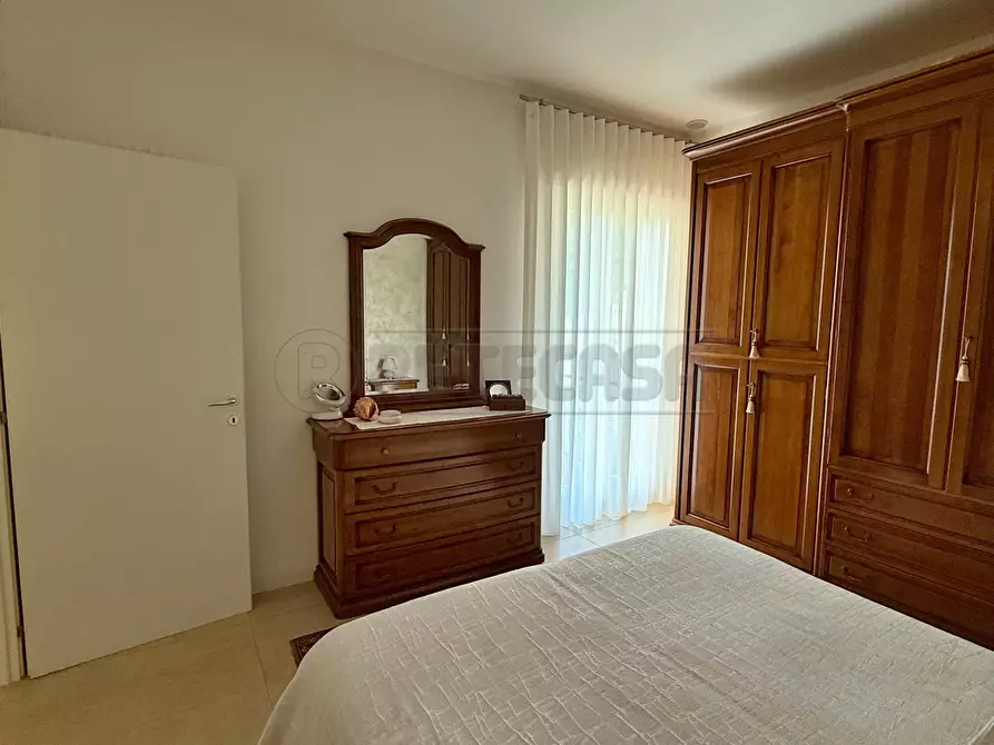 Immagine 12 di Bilocale in vendita  a Chiampo