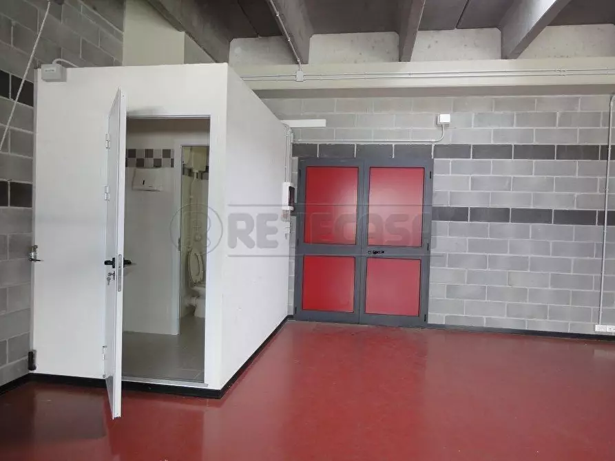 Immagine 1 di Laboratorio in affitto  a Camisano Vicentino