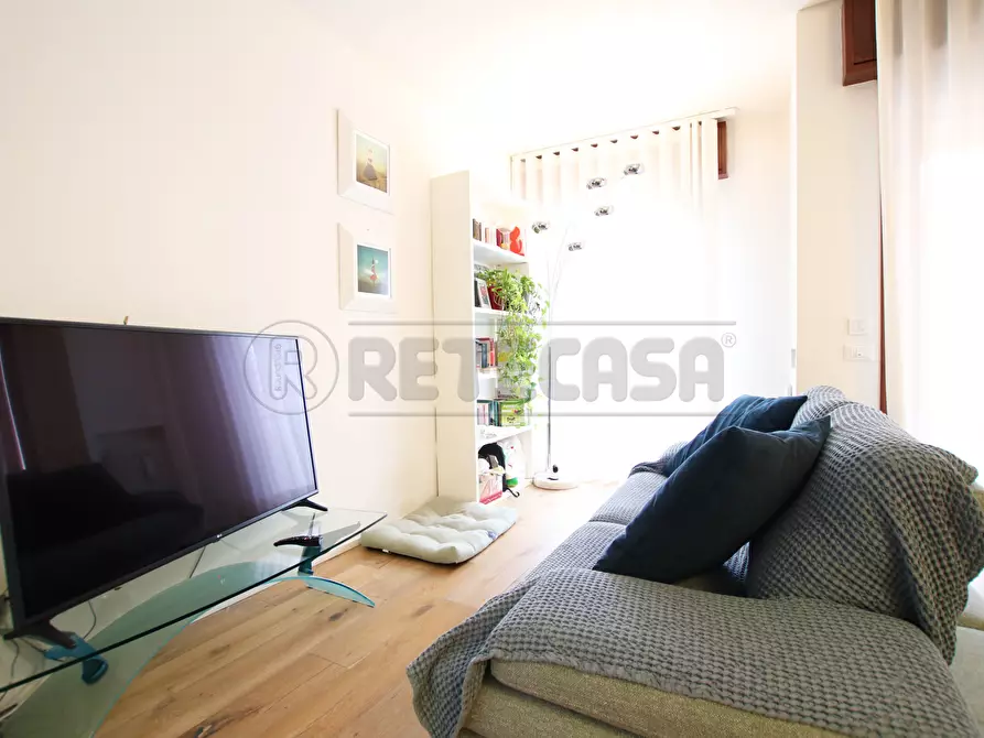 Immagine 6 di Bilocale in vendita  in corso padova 109 a Vicenza