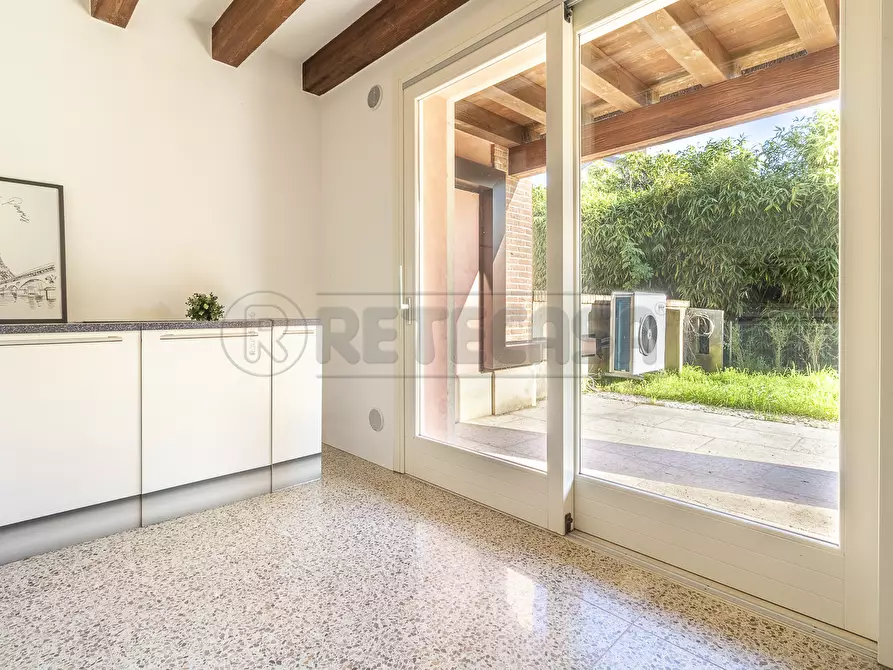 Immagine 13 di Villetta a schiera in vendita  in Via Zuccola 37 a Bolzano Vicentino