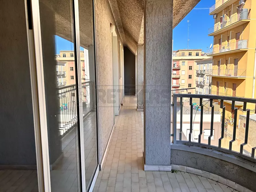 Immagine 16 di Pentalocale in vendita  in Via John F. Kennedy 37 a Caltanissetta