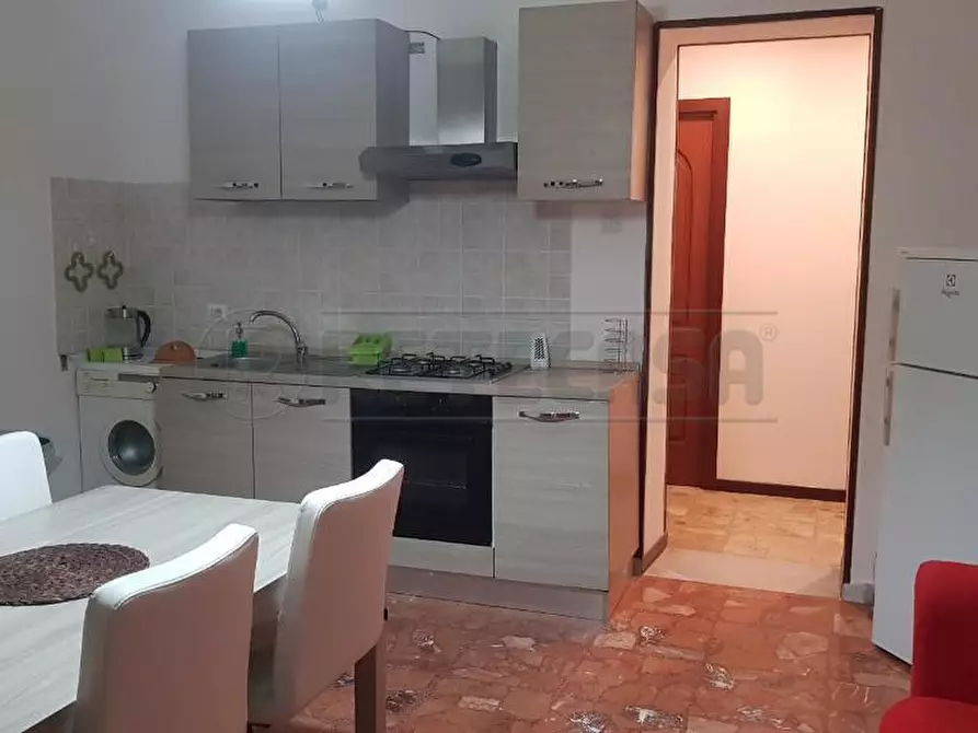 Immagine 1 di Bilocale in affitto  in Via Vittorio Veneto 25 a Messina