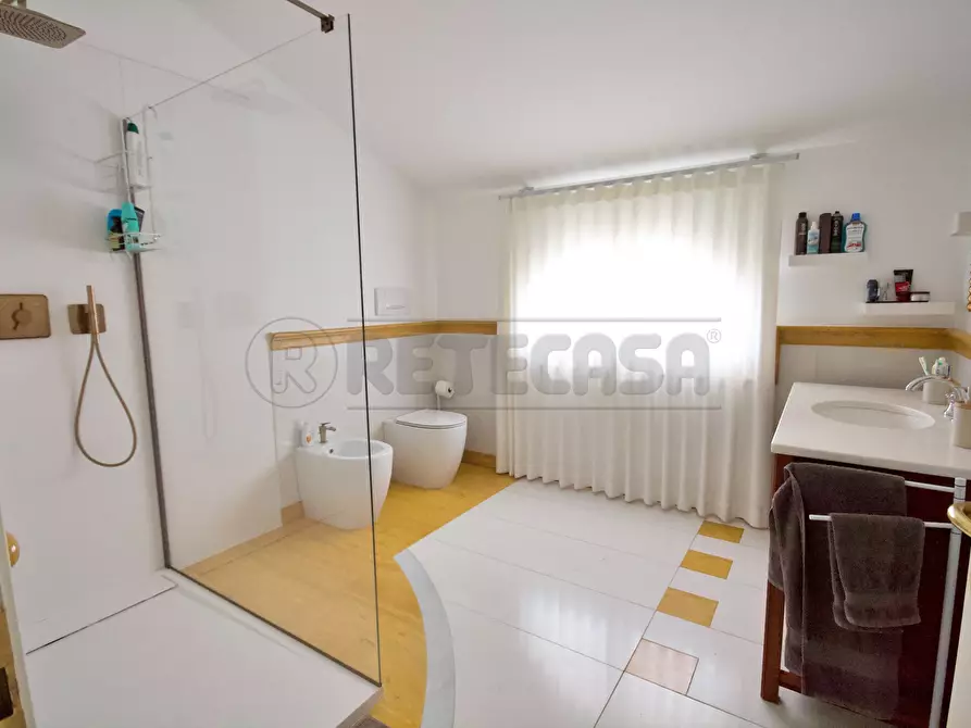 Immagine 12 di Porzione di casa in vendita  a Arzignano