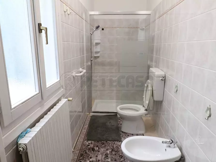 Immagine 7 di Bilocale in vendita  a Bondeno