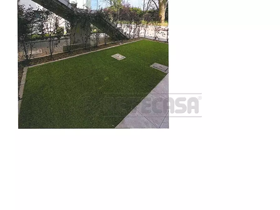 Immagine 7 di Monolocale in affitto  a Bergamo