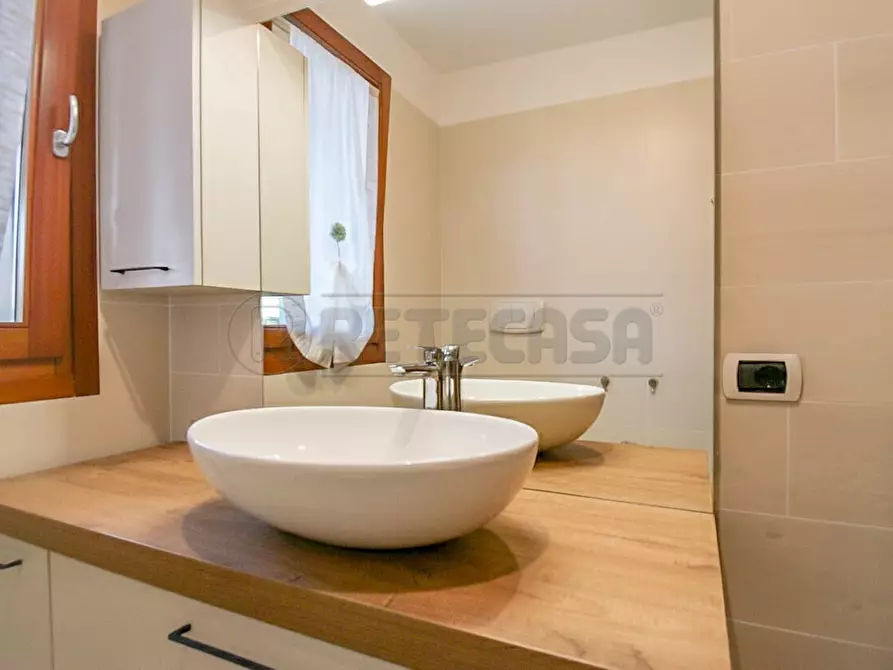 Immagine 19 di Bilocale in vendita  in VIA EUROPA 12 a Quinto Vicentino