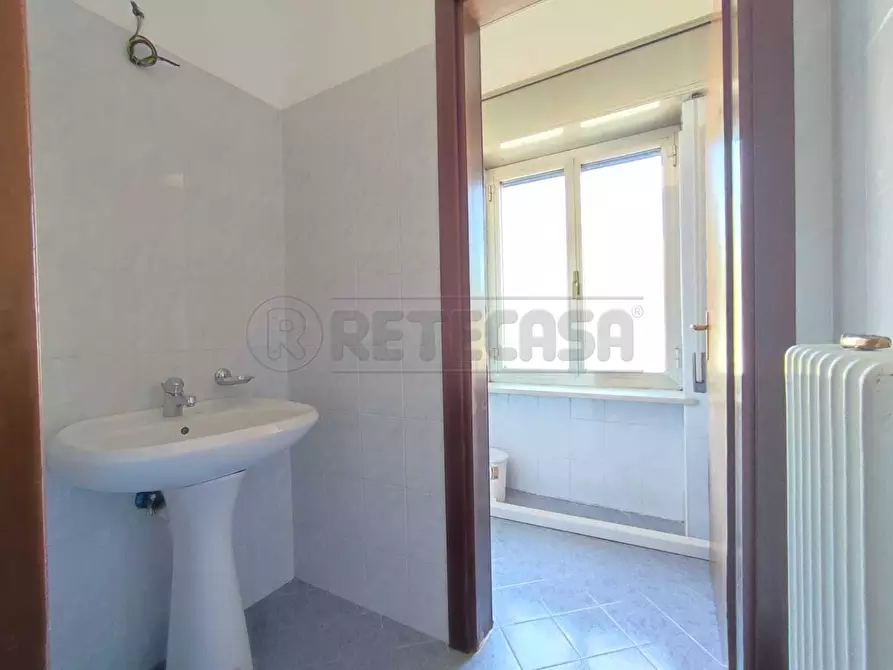 Immagine 12 di Locale commerciale in affitto  in Via Divisione Julia a Sarego