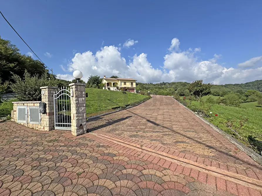 Immagine 3 di Casa indipendente in vendita  in via monte 4 a Brogliano