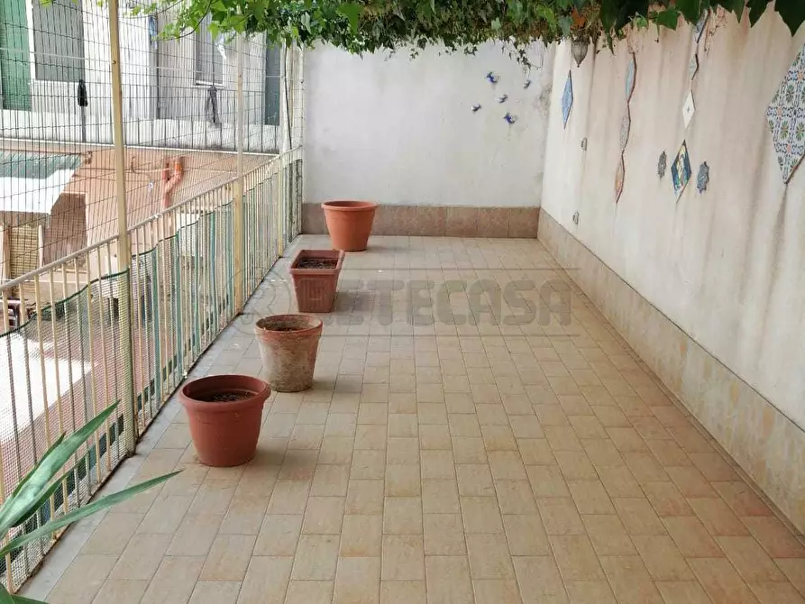 Immagine 19 di Trilocale in vendita  in via Napoleone Colajanni 118 a Caltanissetta